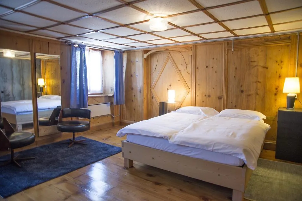 Hotel Vittoria - Ca' De La Montagna Montespluga